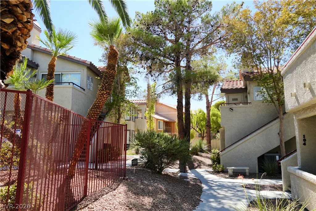 4955 Lindell, Las Vegas, NV 89118