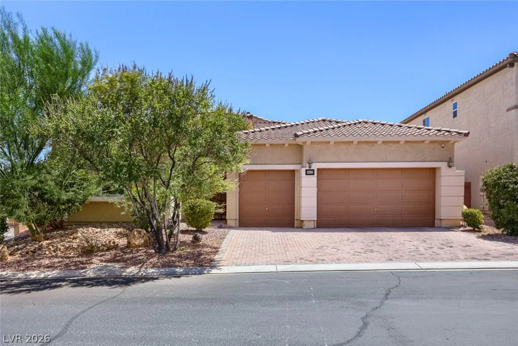 8833 Dramatic Gold, Las Vegas, NV 89178