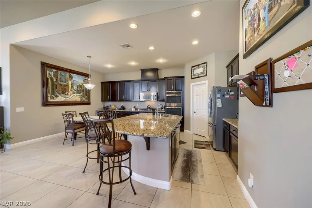 8833 Dramatic Gold, Las Vegas, NV 89178