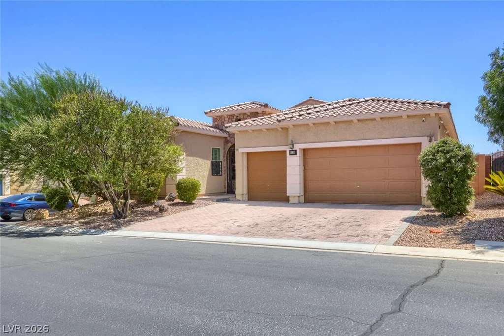 8833 Dramatic Gold, Las Vegas, NV 89178