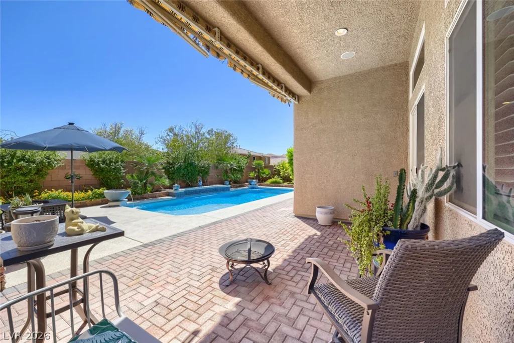 8833 Dramatic Gold, Las Vegas, NV 89178