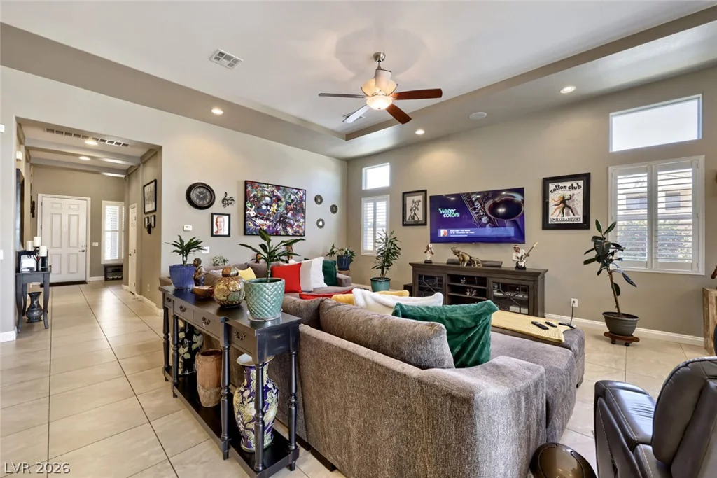8833 Dramatic Gold, Las Vegas, NV 89178