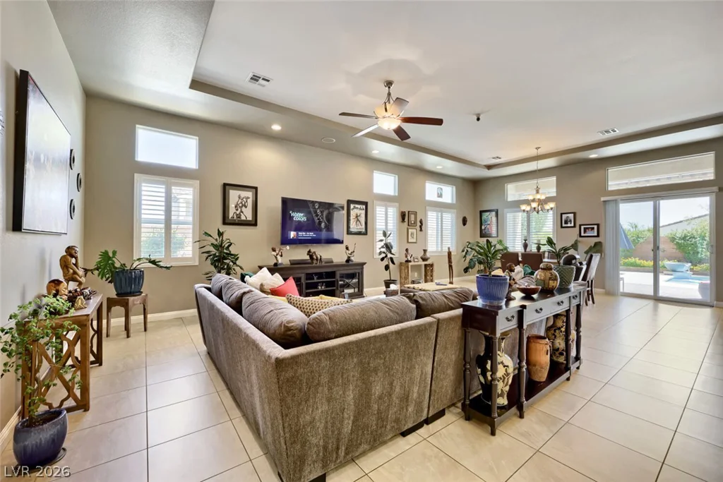 8833 Dramatic Gold, Las Vegas, NV 89178