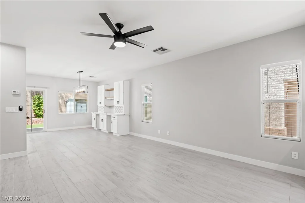 10443 Calypso Cave, Las Vegas, NV 89141