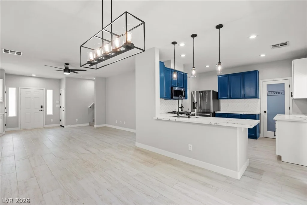 10443 Calypso Cave, Las Vegas, NV 89141