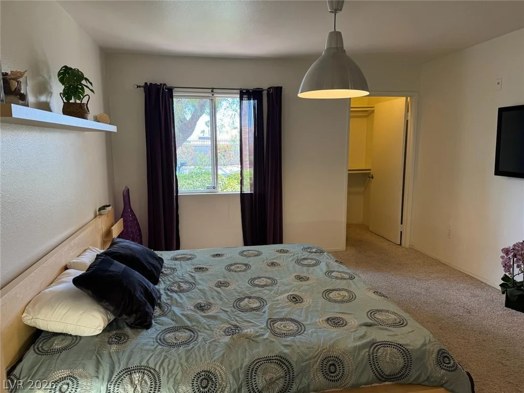 7885 Flamingo, Las Vegas, NV 89147