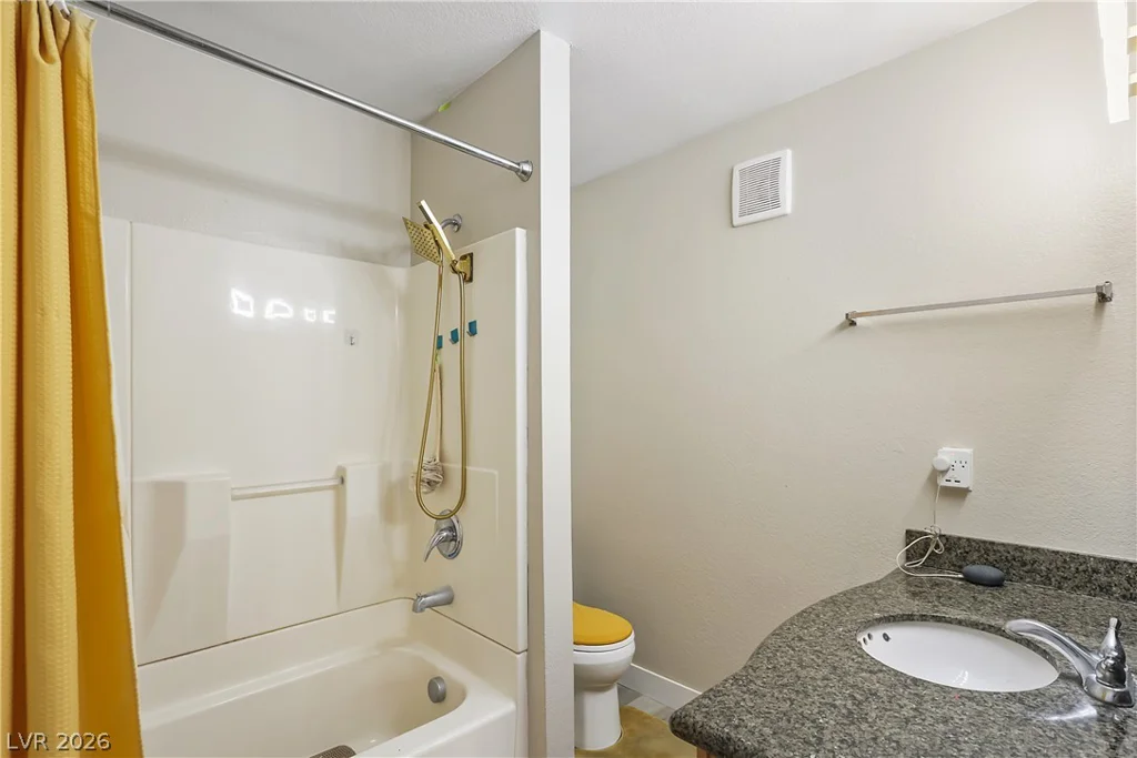 3145 Flamingo, Las Vegas, NV 89121