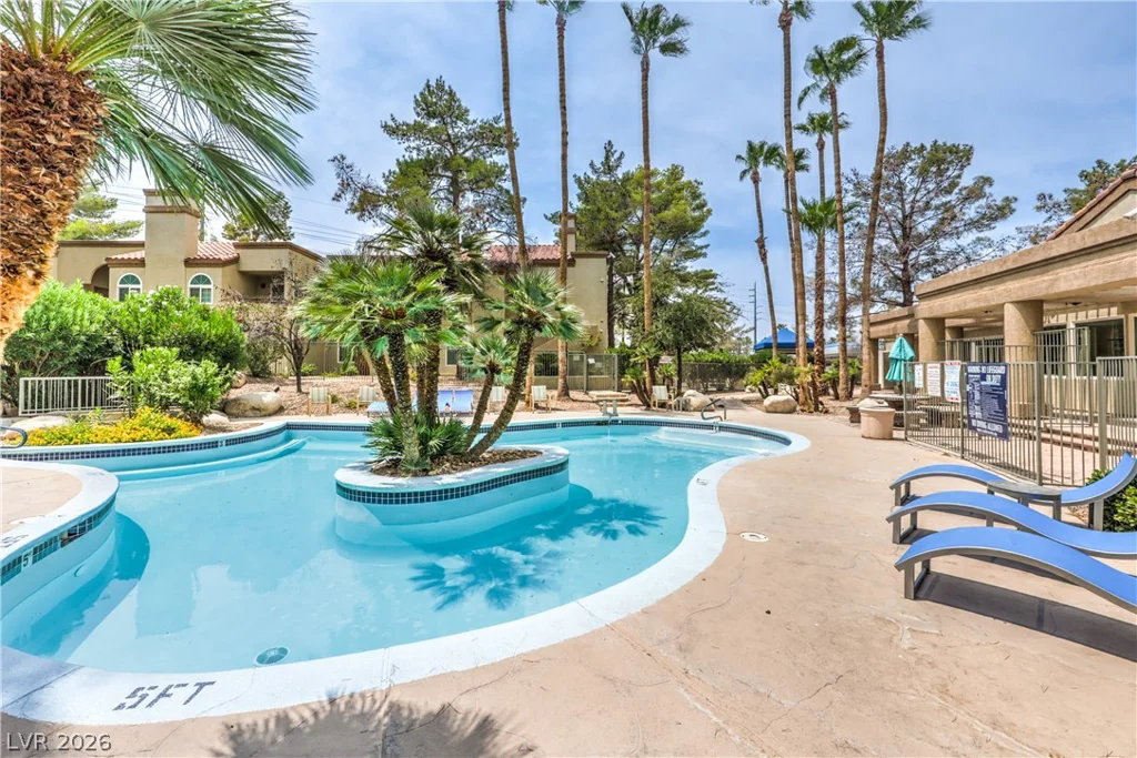 3145 Flamingo, Las Vegas, NV 89121
