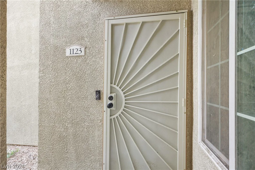 3145 Flamingo, Las Vegas, NV 89121