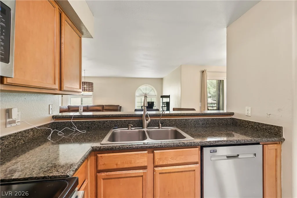 3145 Flamingo, Las Vegas, NV 89121