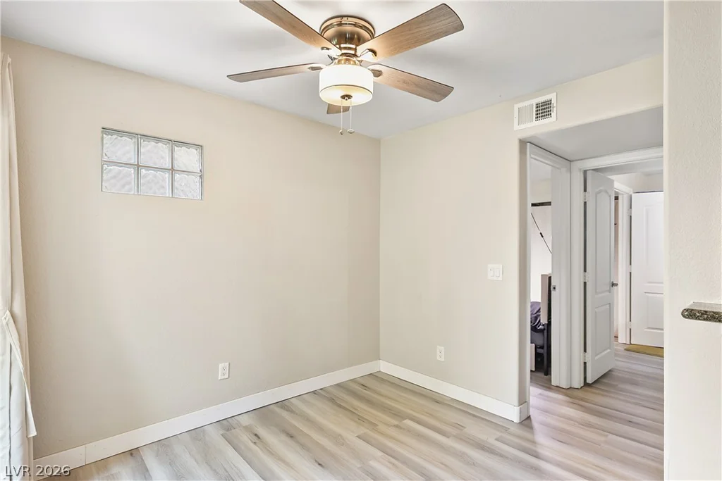 3145 Flamingo, Las Vegas, NV 89121