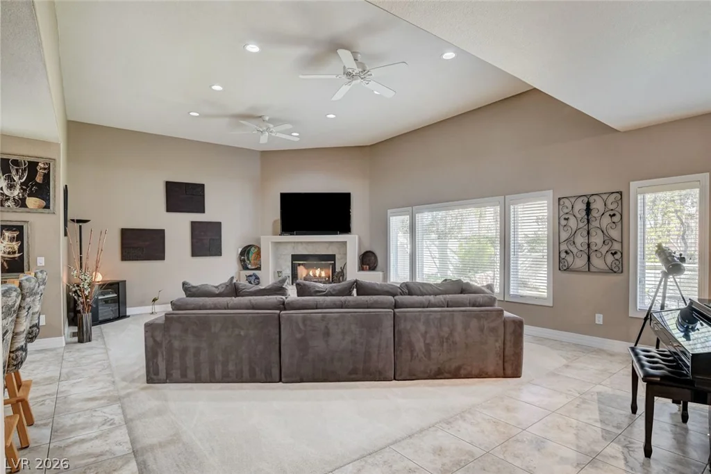 2136 Lookout Point, Las Vegas, NV 89117