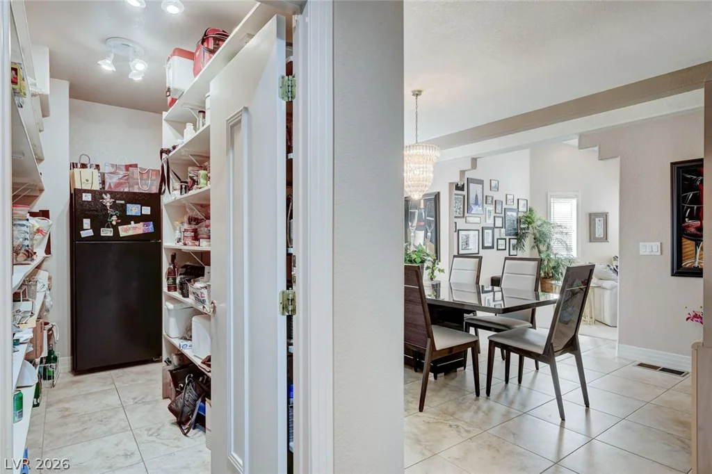 2136 Lookout Point, Las Vegas, NV 89117