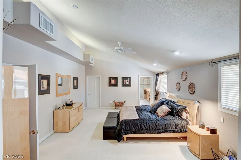 2136 Lookout Point, Las Vegas, NV 89117