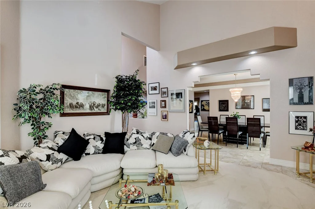 2136 Lookout Point, Las Vegas, NV 89117