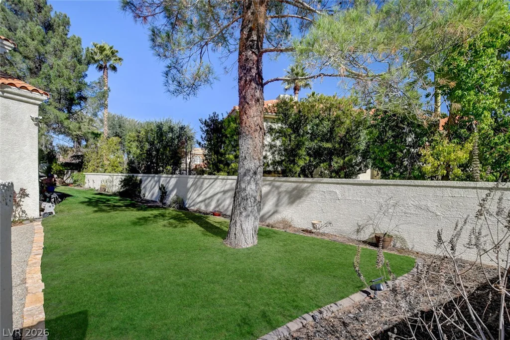 2136 Lookout Point, Las Vegas, NV 89117