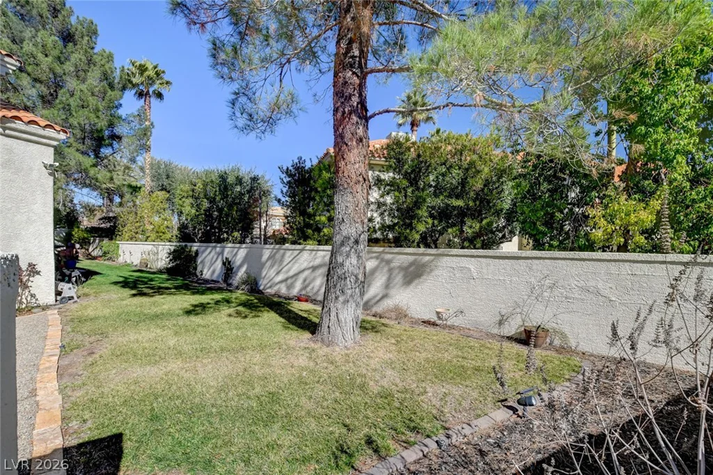 2136 Lookout Point, Las Vegas, NV 89117