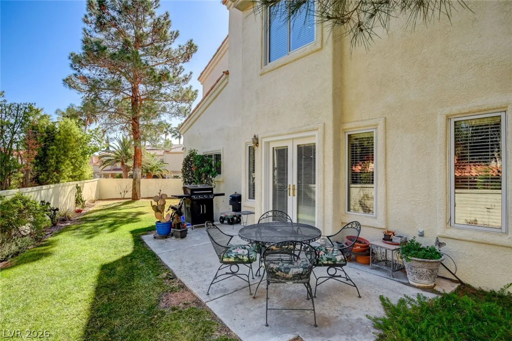 2136 Lookout Point, Las Vegas, NV 89117