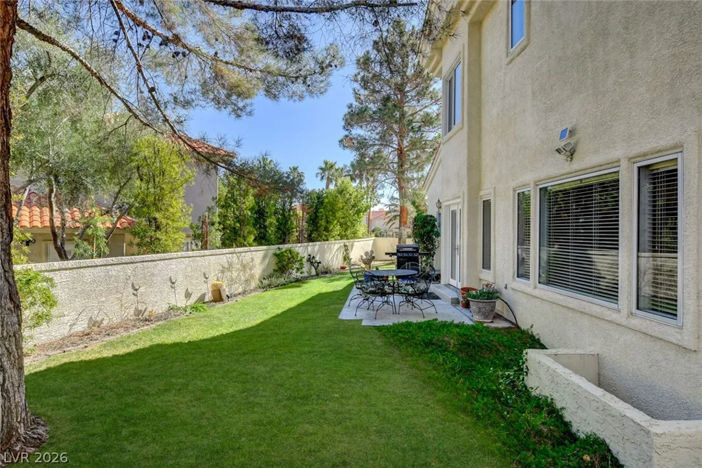 2136 Lookout Point, Las Vegas, NV 89117