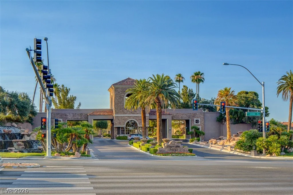 2136 Lookout Point, Las Vegas, NV 89117