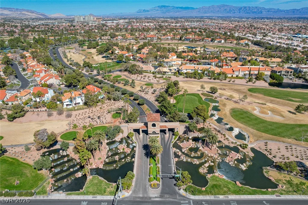 2136 Lookout Point, Las Vegas, NV 89117