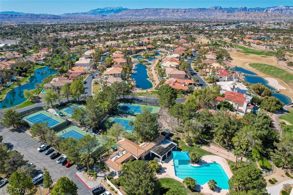 2136 Lookout Point, Las Vegas, NV 89117