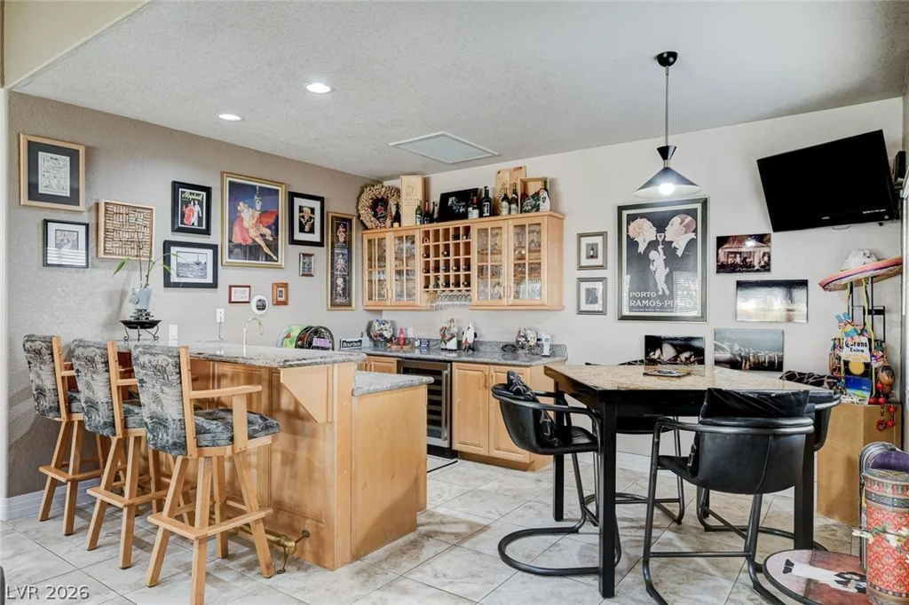2136 Lookout Point, Las Vegas, NV 89117