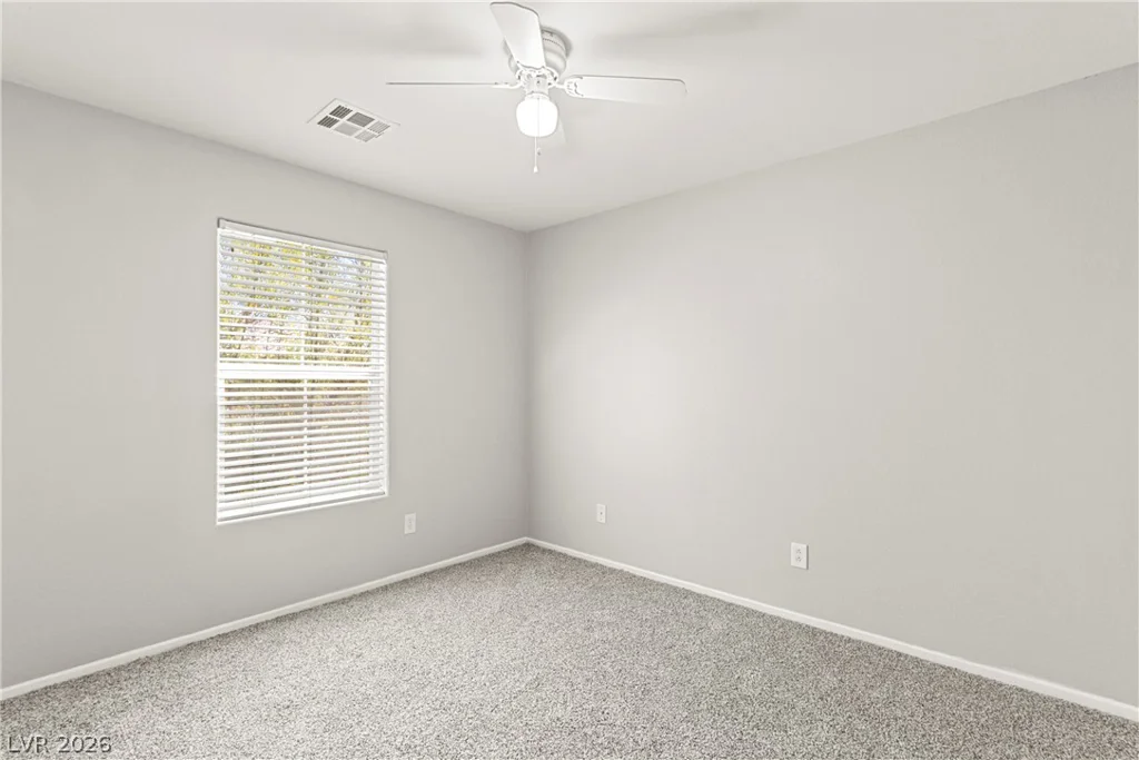 82 Wood Cliff, Las Vegas, NV 89183