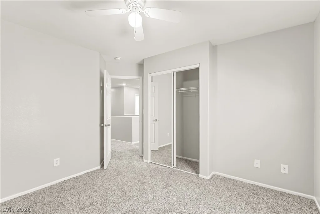 82 Wood Cliff, Las Vegas, NV 89183