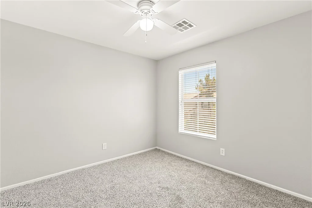 82 Wood Cliff, Las Vegas, NV 89183