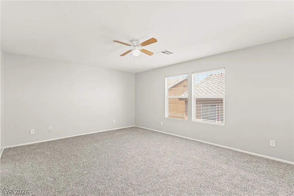 82 Wood Cliff, Las Vegas, NV 89183