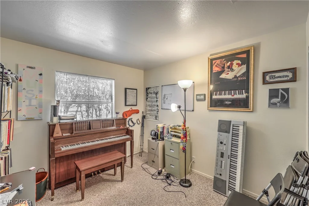 8219 Mt Brodie, Las Vegas, NV 89145