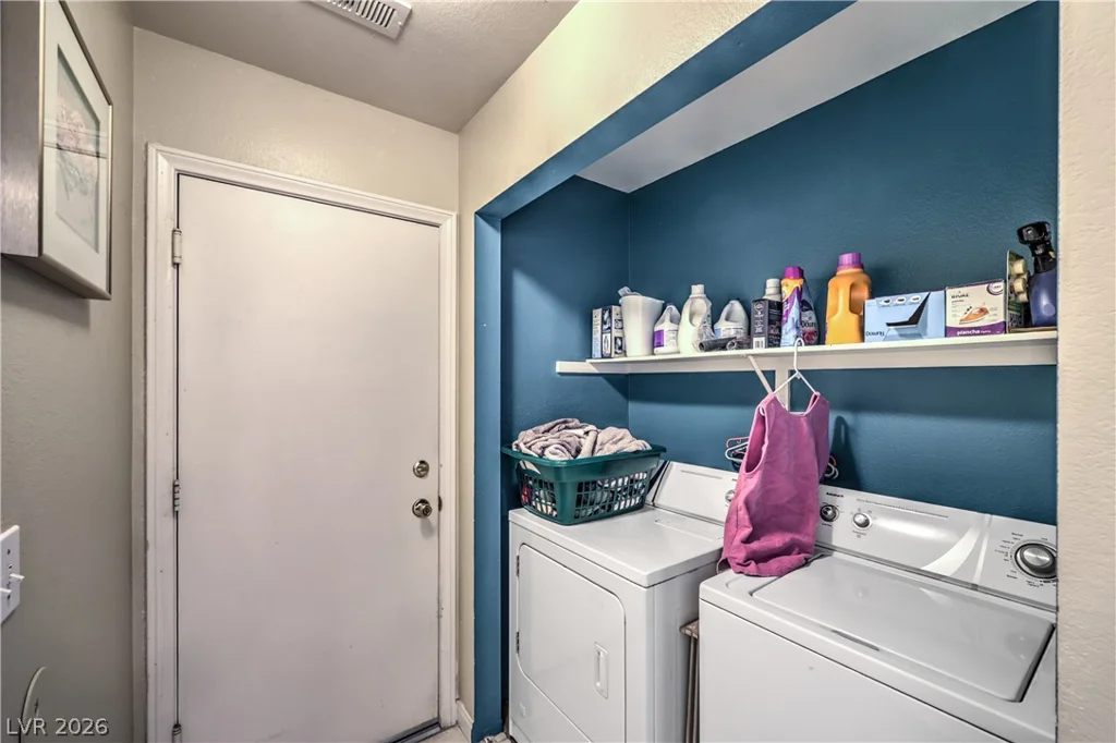 8219 Mt Brodie, Las Vegas, NV 89145