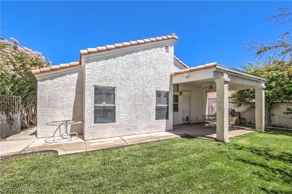 8219 Mt Brodie, Las Vegas, NV 89145