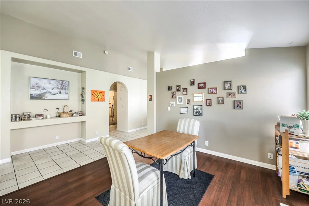 8219 Mt Brodie, Las Vegas, NV 89145