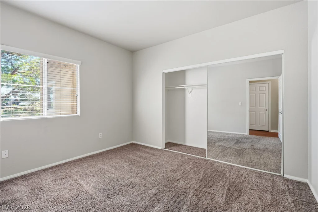5250 Rainbow, Las Vegas, NV 89118