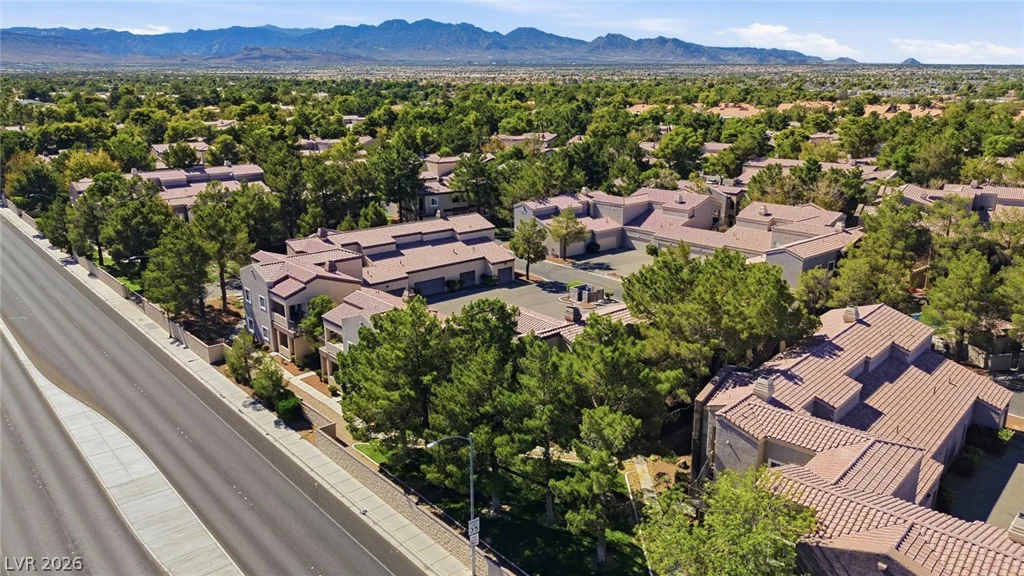5250 Rainbow, Las Vegas, NV 89118