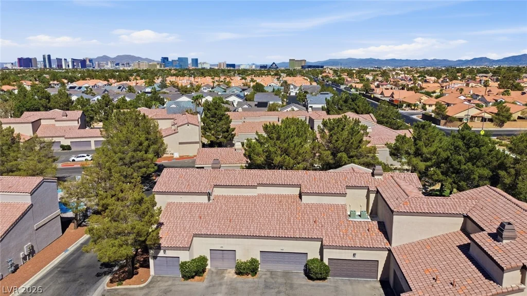 5250 Rainbow, Las Vegas, NV 89118
