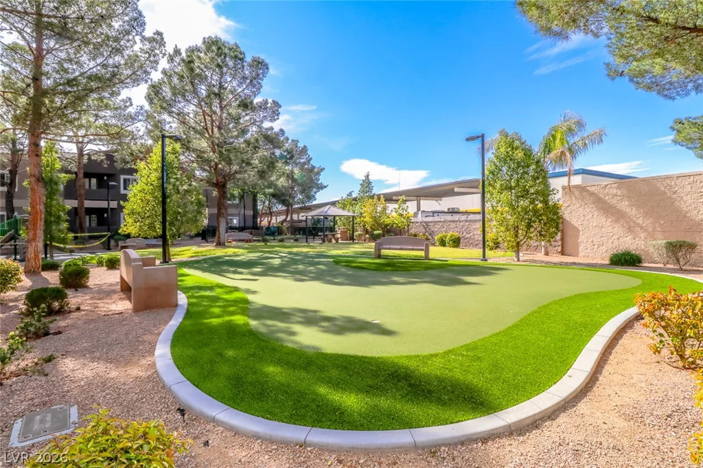 5250 Rainbow, Las Vegas, NV 89118
