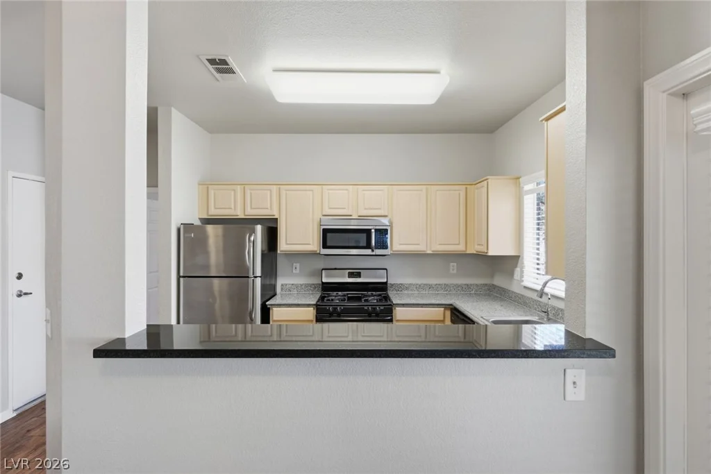 5250 Rainbow, Las Vegas, NV 89118