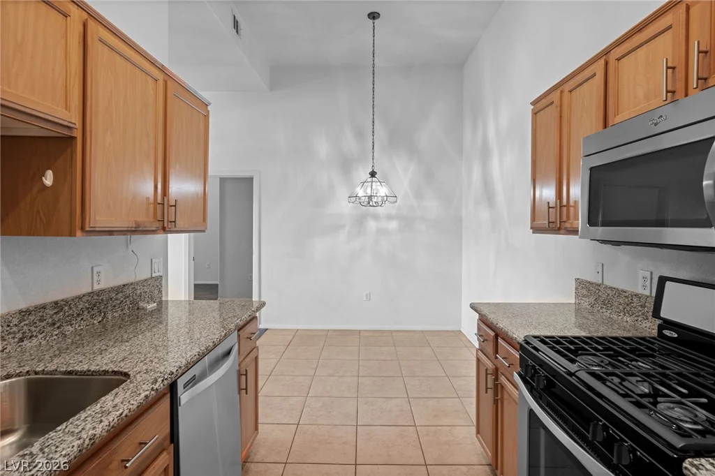 2305 Horizon Ridge, Henderson, NV 89052