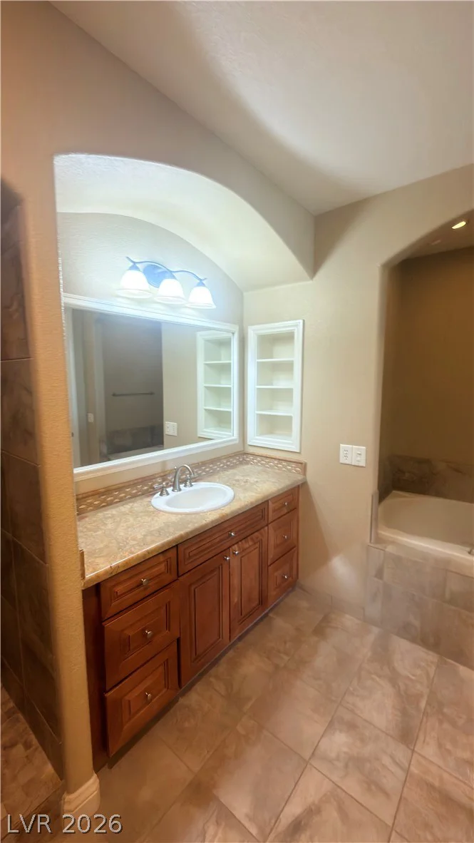 16 Via Visione, Henderson, NV 89011