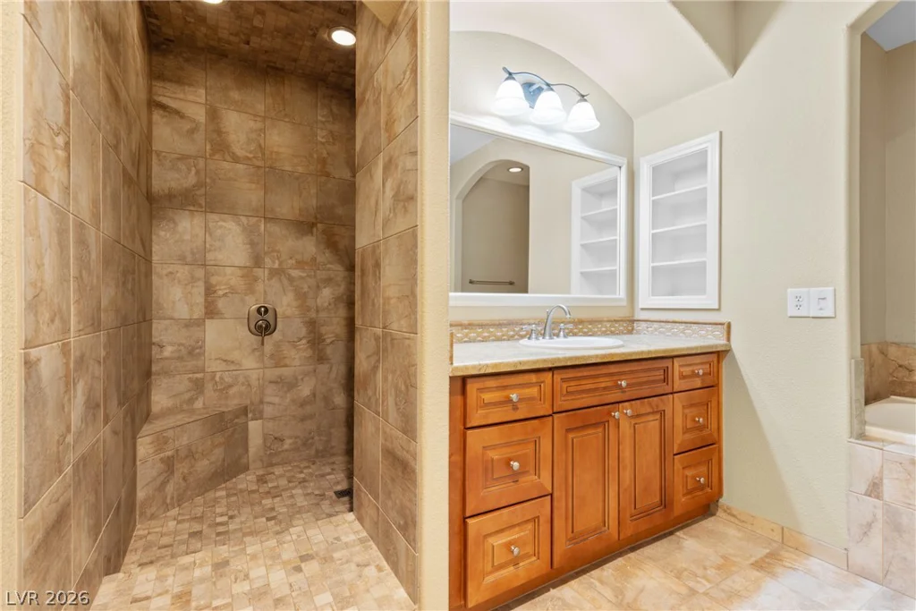 16 Via Visione, Henderson, NV 89011