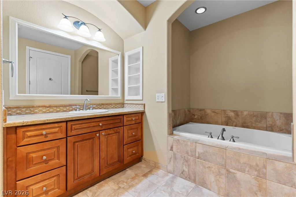 16 Via Visione, Henderson, NV 89011