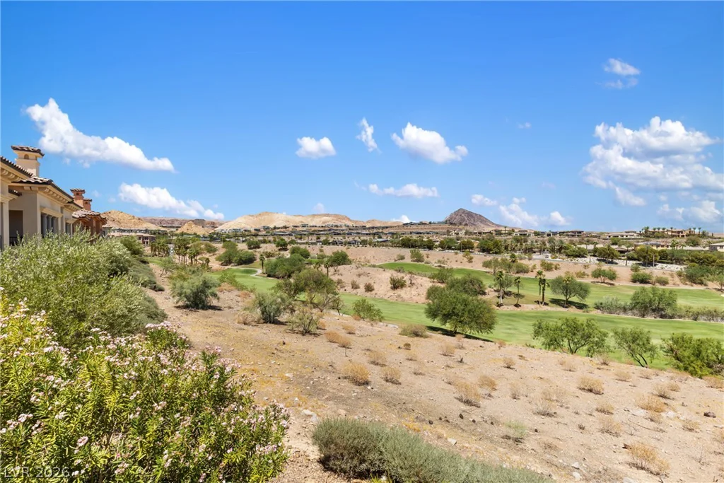 16 Via Visione, Henderson, NV 89011