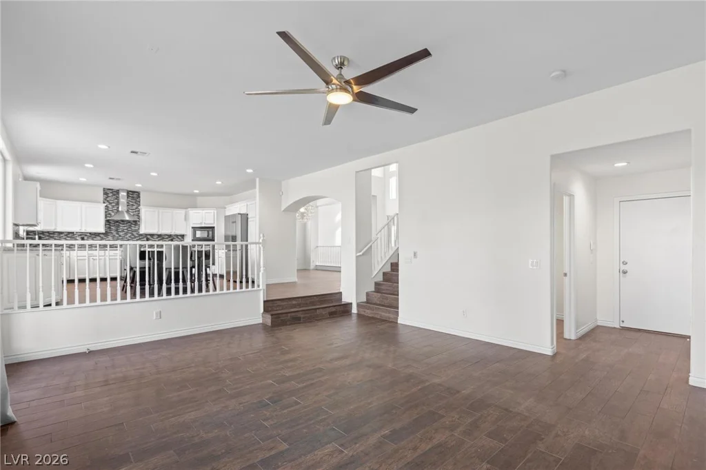 7030 Longley, Las Vegas, NV 89131