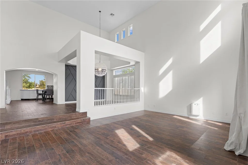 7030 Longley, Las Vegas, NV 89131