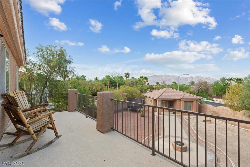 7030 Longley, Las Vegas, NV 89131