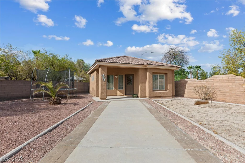 7030 Longley, Las Vegas, NV 89131