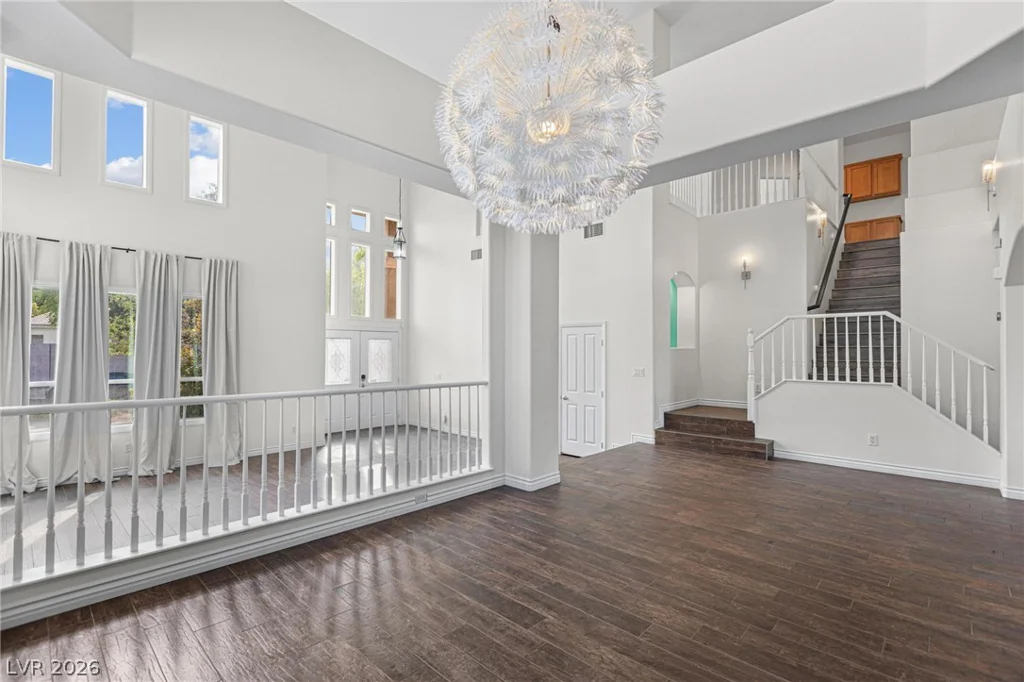 7030 Longley, Las Vegas, NV 89131